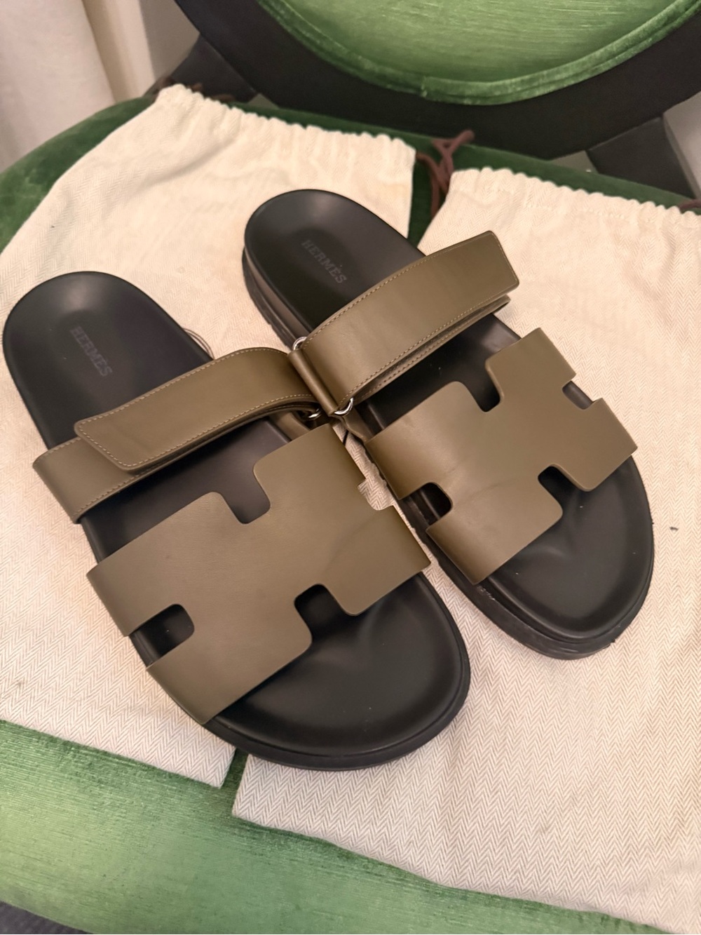 Hermès Chypre Leather Sandals - Picture 2 of 7
